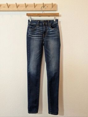 American Eagle Outfitters Women’s Hi-Rise Jegging Dark Blue